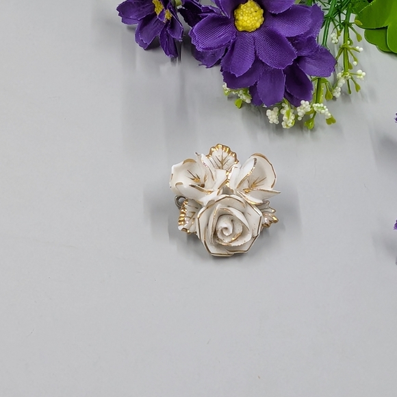 Jewelry - 24K Gold Plated Porcelain Rose Vintage Brooch